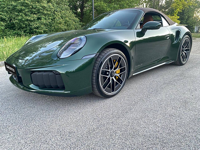 Porsche 911 Turbo S Cabrio FL 3.6 (711 л.с.) Зеленый, 2026