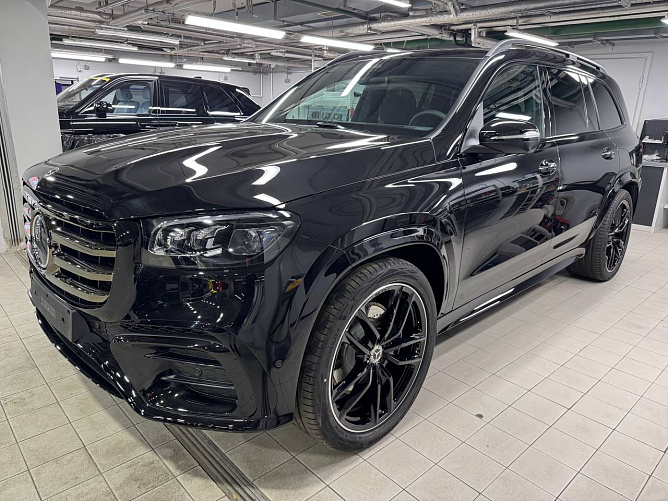 Mercedes-Benz GLS 450d Ultimate FL 3.0 (367 л.с.) Черный, 2026