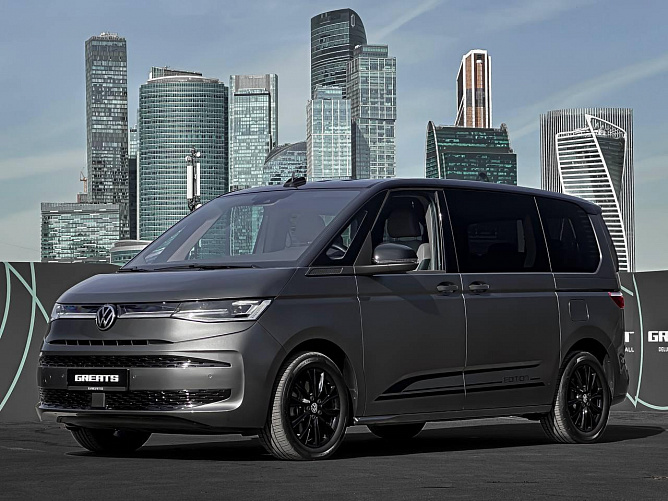 Volkswagen Multivan T7 2.0 (150 л.с.) Серый, 2024