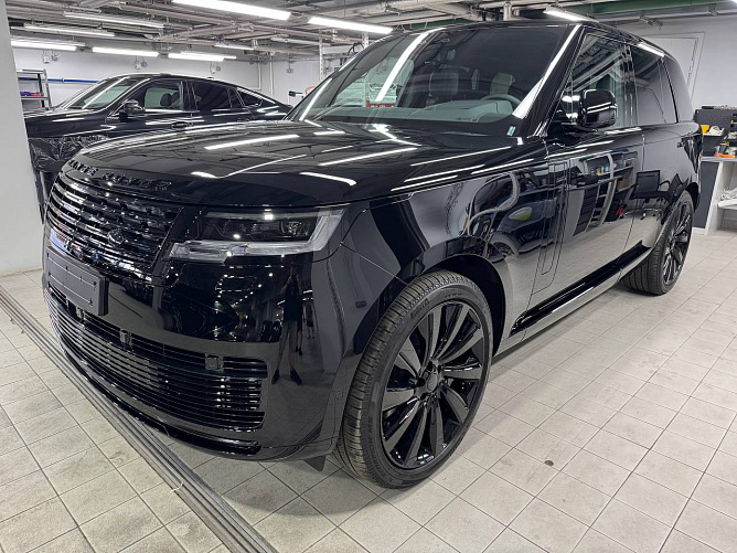 Land Rover Range Rover SV Black 4.4 (615 л.с.) Черный, 2026
