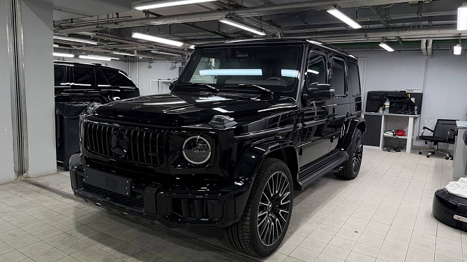 Mercedes-Benz G63 AMG FL 4.0 (585 л.с.) Черный обсидиан, 2026
