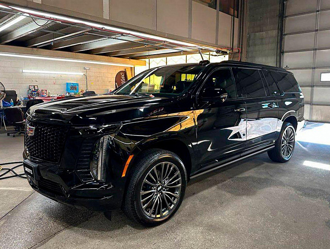 Cadillac Escalade ESV Sport Platinum