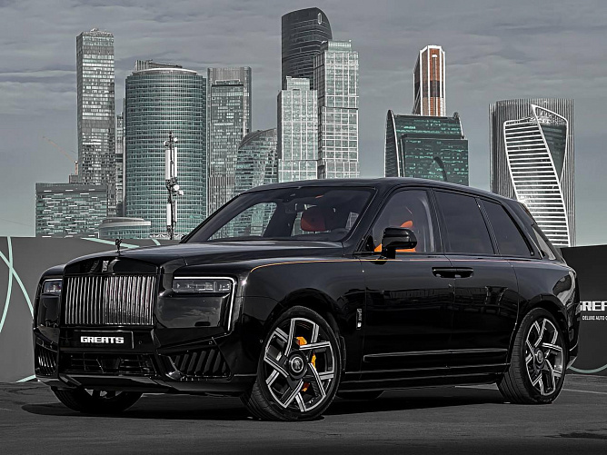 Rolls-Royce Cullinan Black Badge FL 6.75 (600 л.с.) Черный, 2024