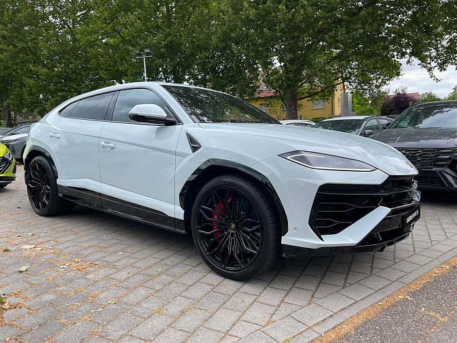 Lamborghini Urus SE 4.0 (800 л.с.) Серый нардо, 2026