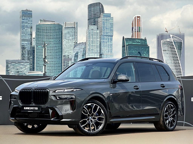 BMW Х7 xDrive40d 3.0 (340 л.с.) Серый дравит, 2023
