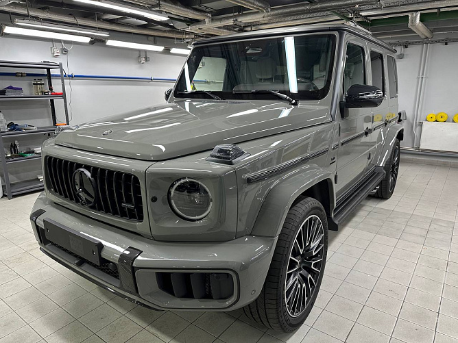Mercedes-Benz G63 AMG FL 4.0 (585 л.с.) Классический серый, 2026