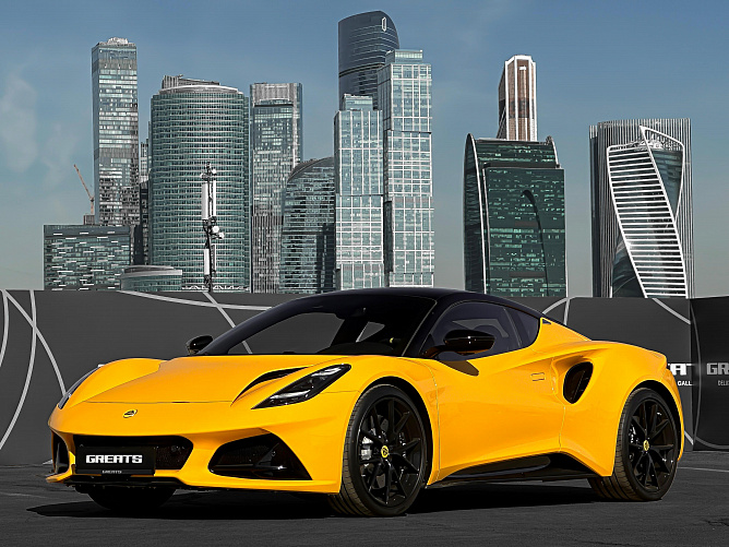 Lotus Emira 2.0 (365 л.с.) Желтый, 2024