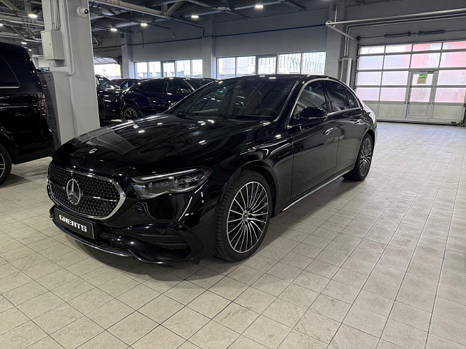 Mercedes-Benz E220d 2.0 (197 л.с.) Черный, 2025