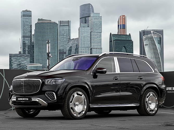 Mercedes-Benz Maybach GLS 600 FL 4.0 (557 л.с.) Черный/бордовый (рубелит), 2024