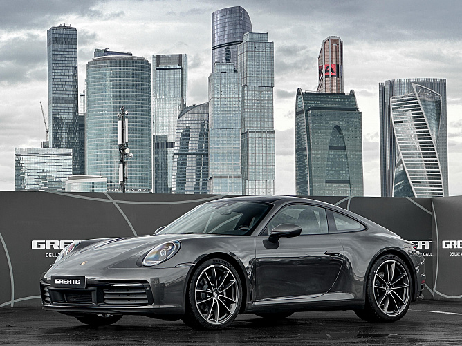 Porsche 911 Carrera 4 3.0 (385 л.с.) Серый, 2024