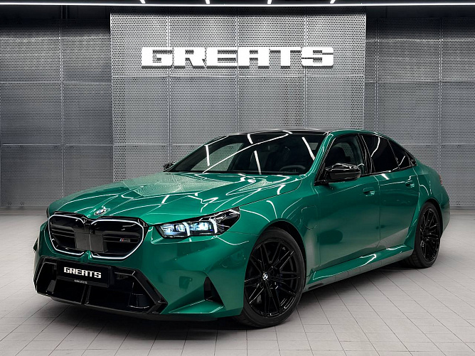 BMW M5 4.4 (727 л.с.) Зеленый металлик, 2024