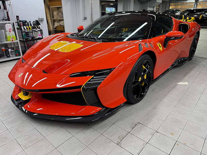 Ferrari SF90 Stradale XX 4.0 (1030 л.с.) Красный, 2025