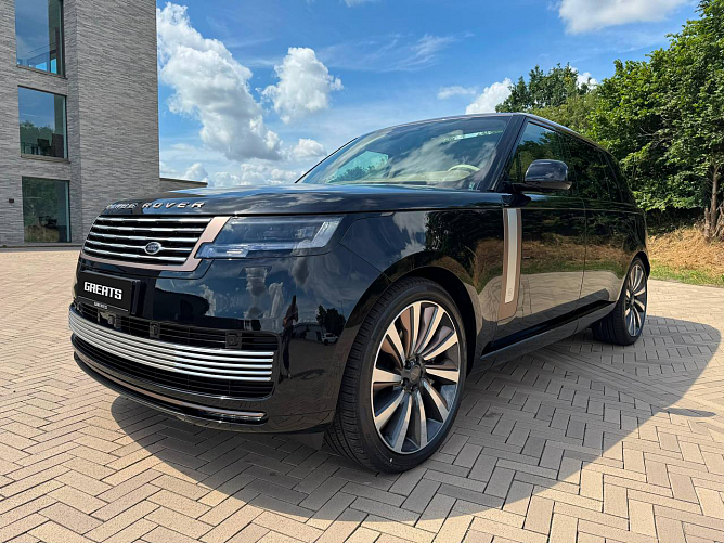 Land Rover Range Rover SV LWB 4.4 (615 л.с.) Черный, 2026