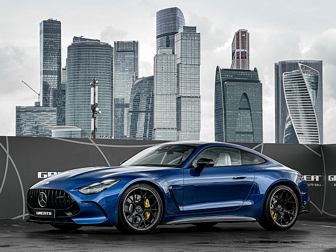 Mercedes-Benz AMG GT 4.0 (585 л.с.) Синий, 2024