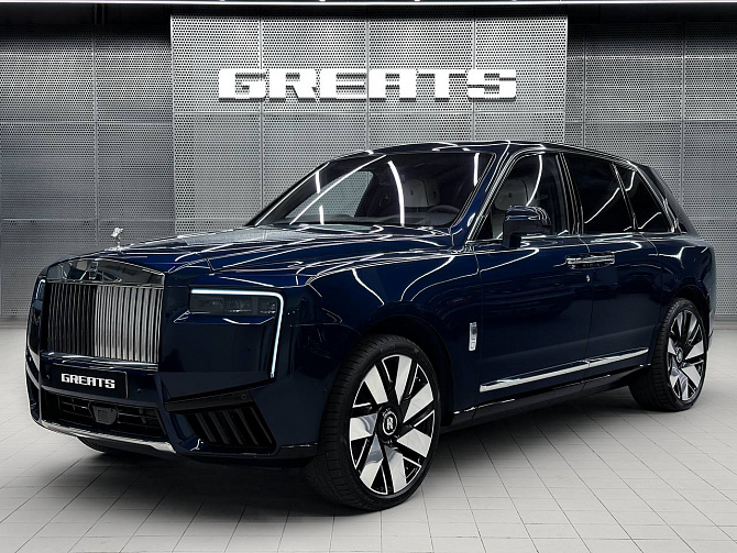 Rolls-Royce Cullinan Silver Badge FL 6.75 (571 л.с.) Темно-синий, 2024