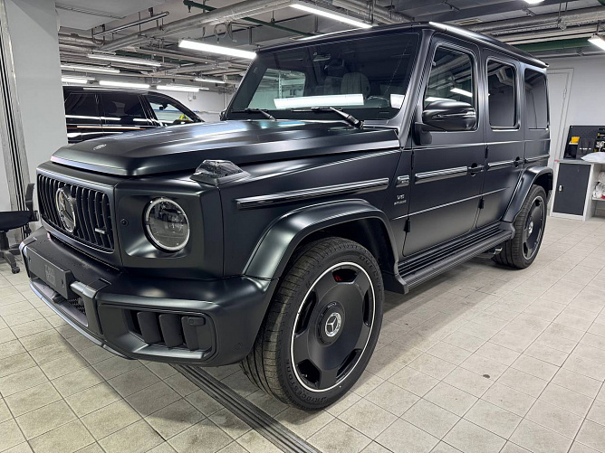 Mercedes-Benz G63 AMG FL 4.0 (585 л.с.) Черный матовый, 2026