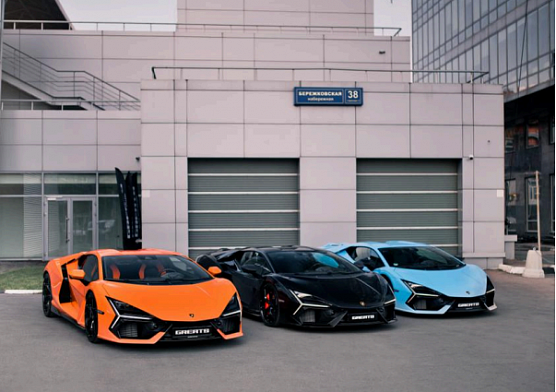 Симфония огня и тока: все про Lamborghini Revuelto