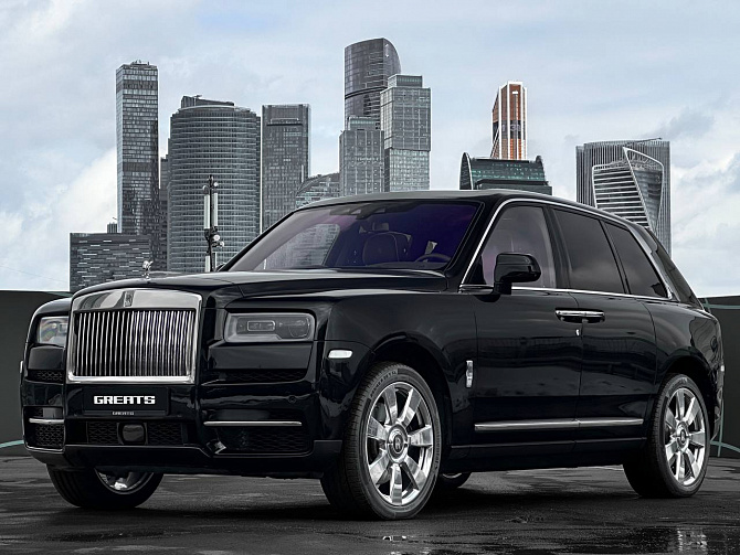 Rolls-Royce Cullinan Silver Badge