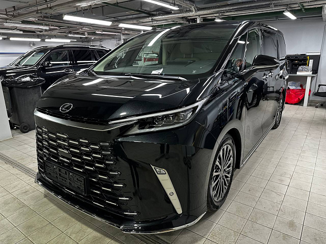 Lexus LM350h 2.5 (250 л.с.) Черный, 2026