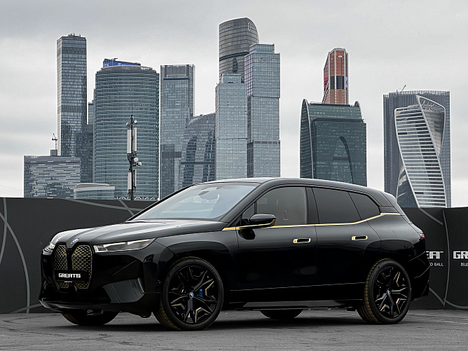 BMW iX xDrive50 0.0 (523 л.с.) Черный, 2022