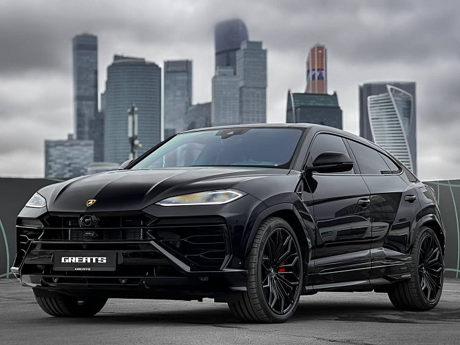 Lamborghini Urus SE 4.0 (800 л.с.) Черный, 2025