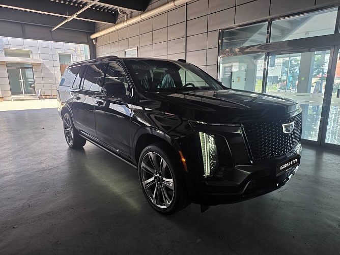 Cadillac Escalade ESV Sport Platinum 6.2 (426 л.с.) Черный, 2025