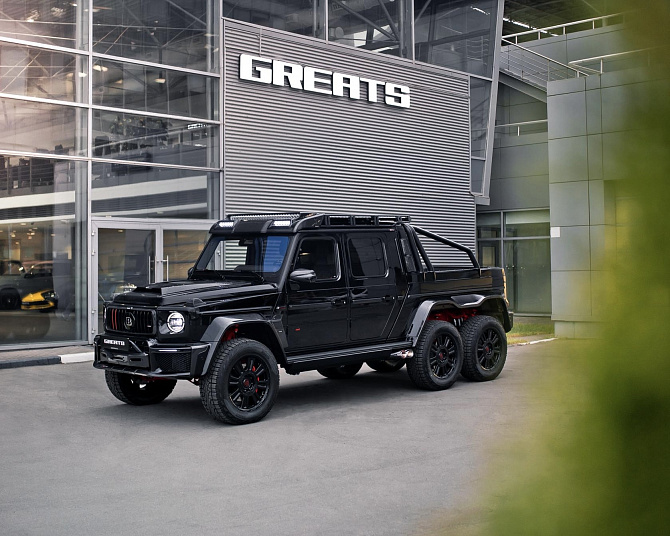 Mercedes-Benz G 800 Brabus 6х6 4.0 (800 л.с.) Черный обсидиан, 2025
