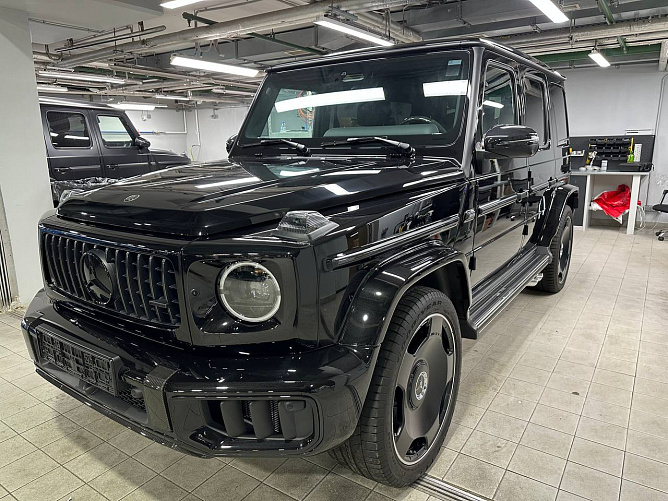 Mercedes-Benz G63 AMG 4.0 (585 л.с.) Черный обсидиан, 2026