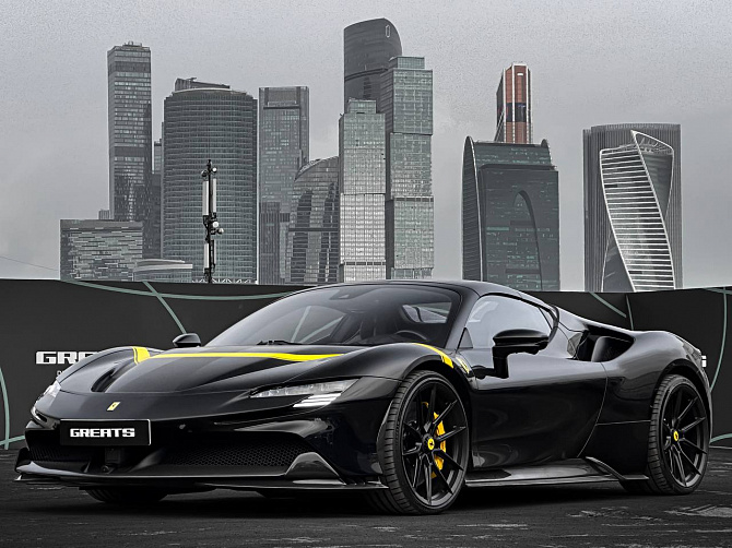 Ferrari SF90 Spider
