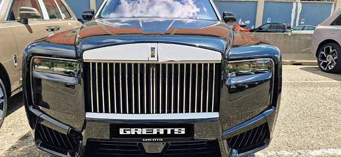 Rolls-Royce Cullinan Black Badge FL