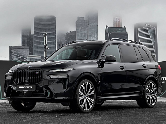 BMW X7 M60i FL 4.4 (530 л.с.) Черный, 2024