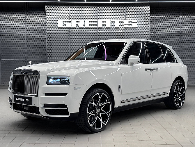 Rolls-Royce Cullinan Silver Badge 6.75 (571 л.с.) Белый, 2020