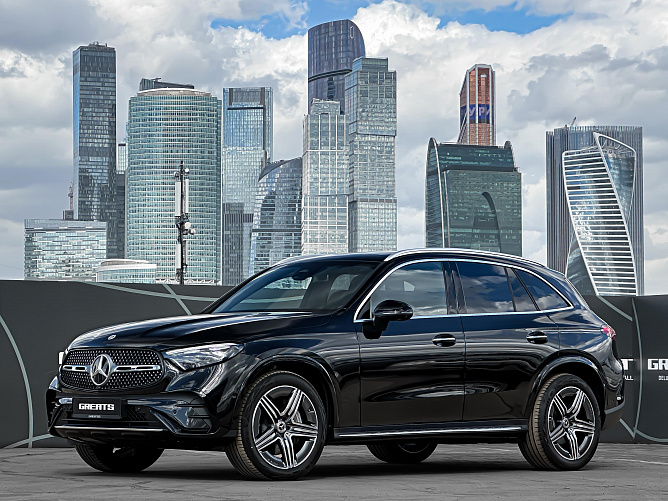 Mercedes-Benz GLC 220d 2.0 (197 л.с.) Черный, 2024