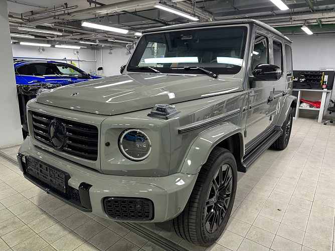 Mercedes-Benz G450d FL 3.0 (367 л.с.) Классический серый, 2026