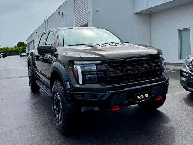 Ford F-150 Raptor R 5.2 (720 л.с.) Зеленый металлик, 2025