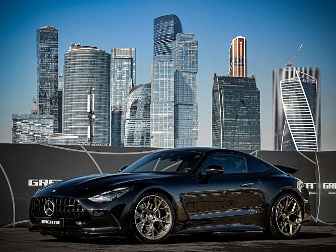Mercedes-Benz AMG GT 4.0 (585 л.с.) Черный, 2024